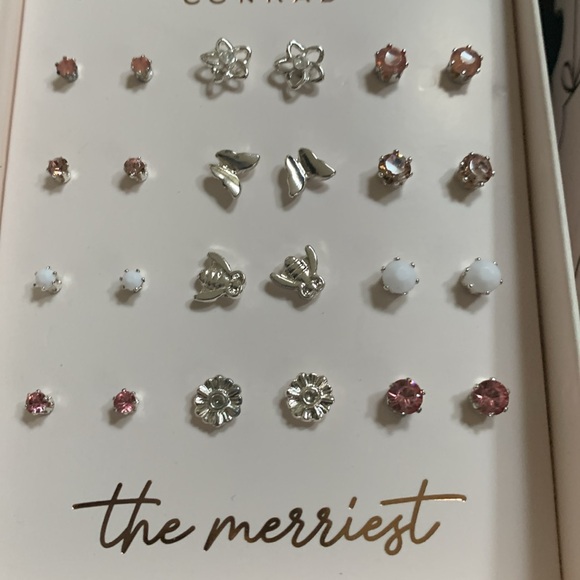 Lauren Conrad earrings gift box set - Picture 2 of 4